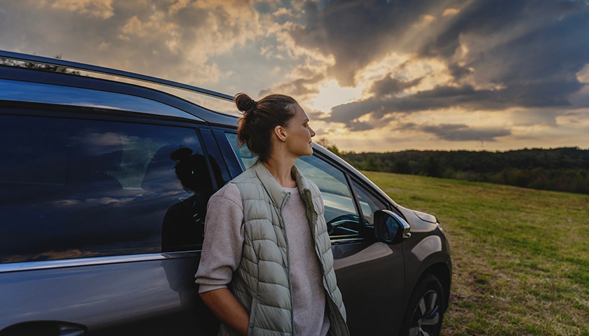 mujer_mareo_coche.webp